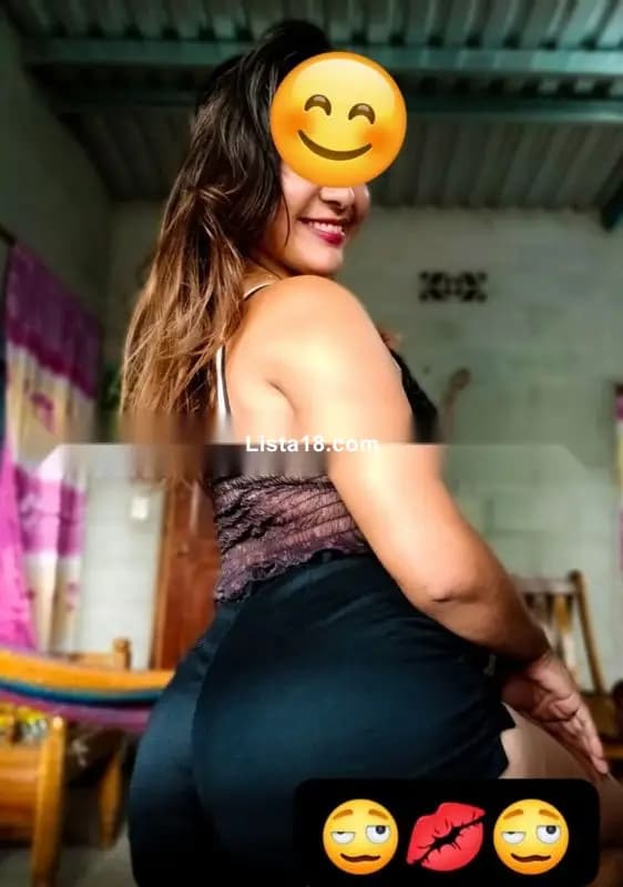 Chica extrovertida en busca de un caballero solvente para tener un buen sexo