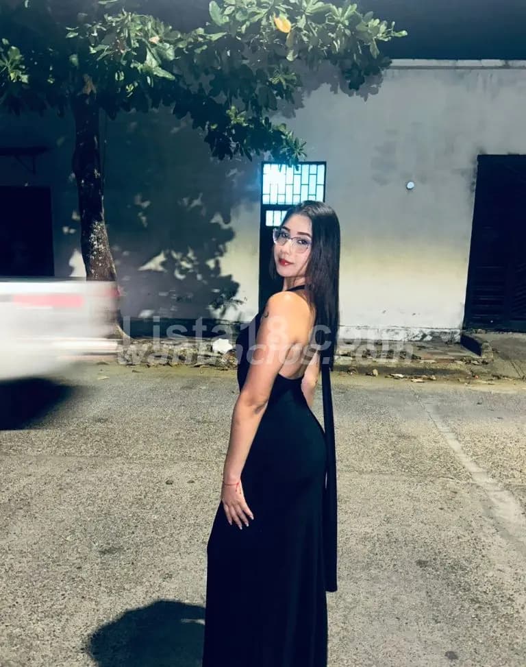 Colombiana recién llegada a San Salvador por unos días - 2