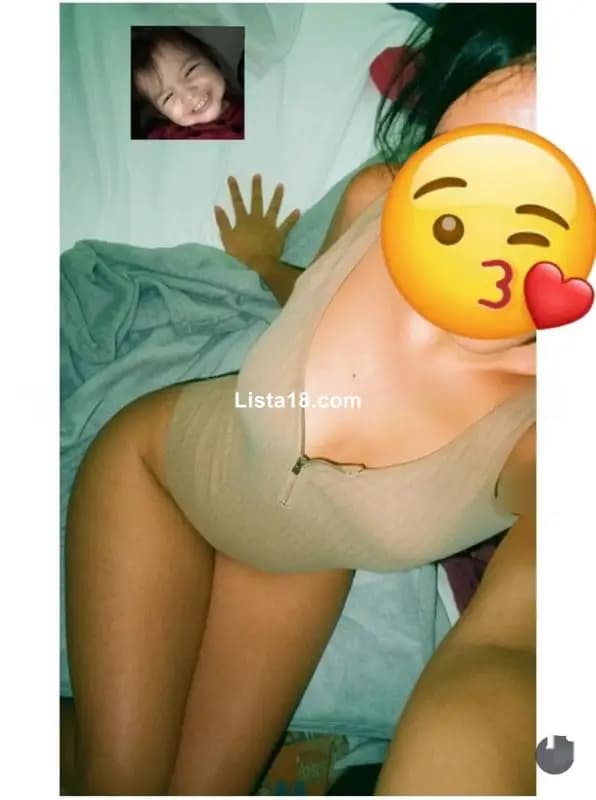 Soy nueva en el hambiente,A mis 19 añitos bebé me encanta el sexo,