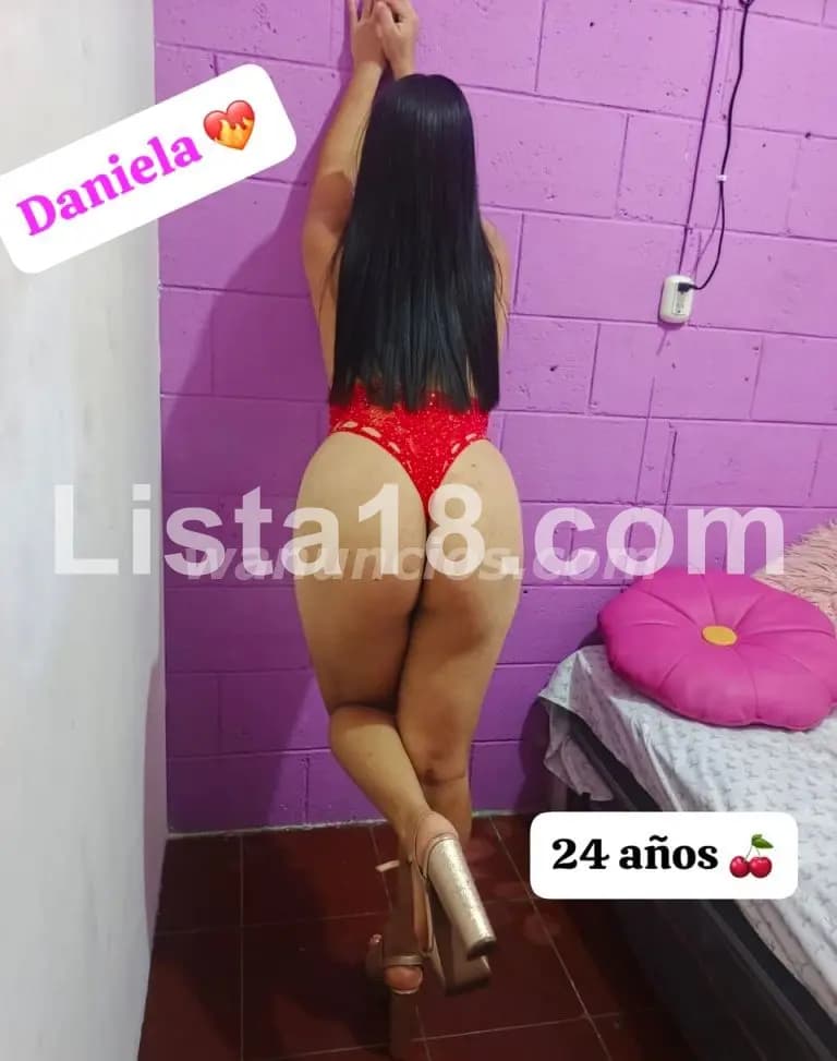 Papi rico somos 3 mamasitas jovencitas de 21 a 25 años promo $18 30 mn $15 20 mn - 2