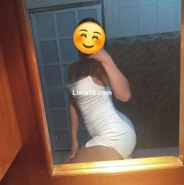 Chica sexy y de buen ver busca ayuda económica