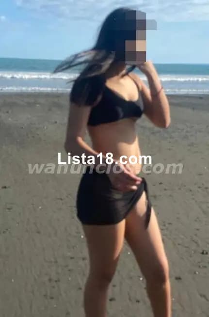 Bonita Trigueñita Delgada sin hijos 19 Años - 2