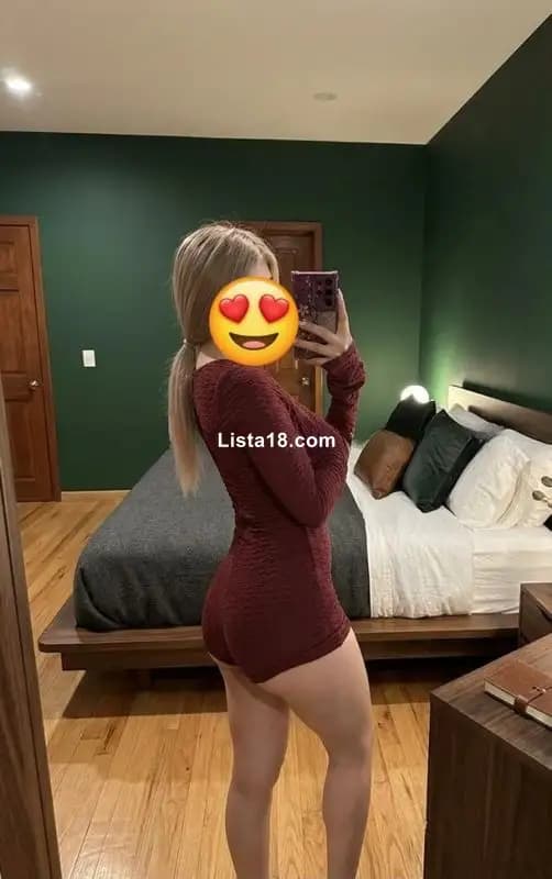 Soy tu chica traviesa y complaciente para toda la noche papi - 2