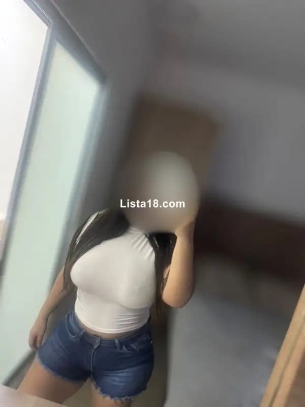 Chicas calientes y juguetonas disponibles en apartamento privado y domicilio - 5