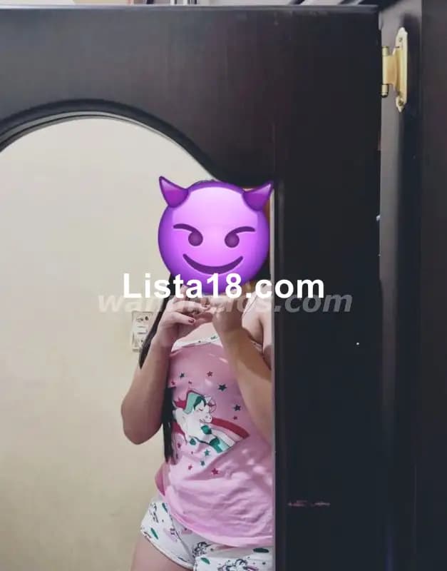 Jovencita de 22 añitos nueva en el ambiente disponible ahorita - 1