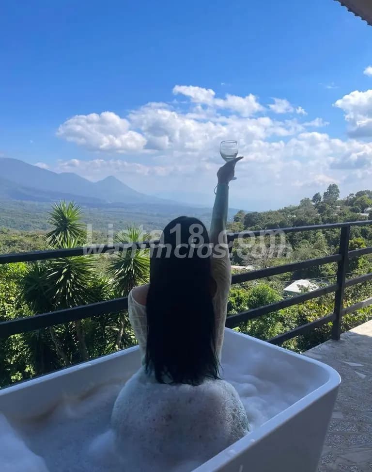 INICIAMOS EL AÑO; CON LA EXQUISITA EXPERIENCIA DEL PLACER. - 2