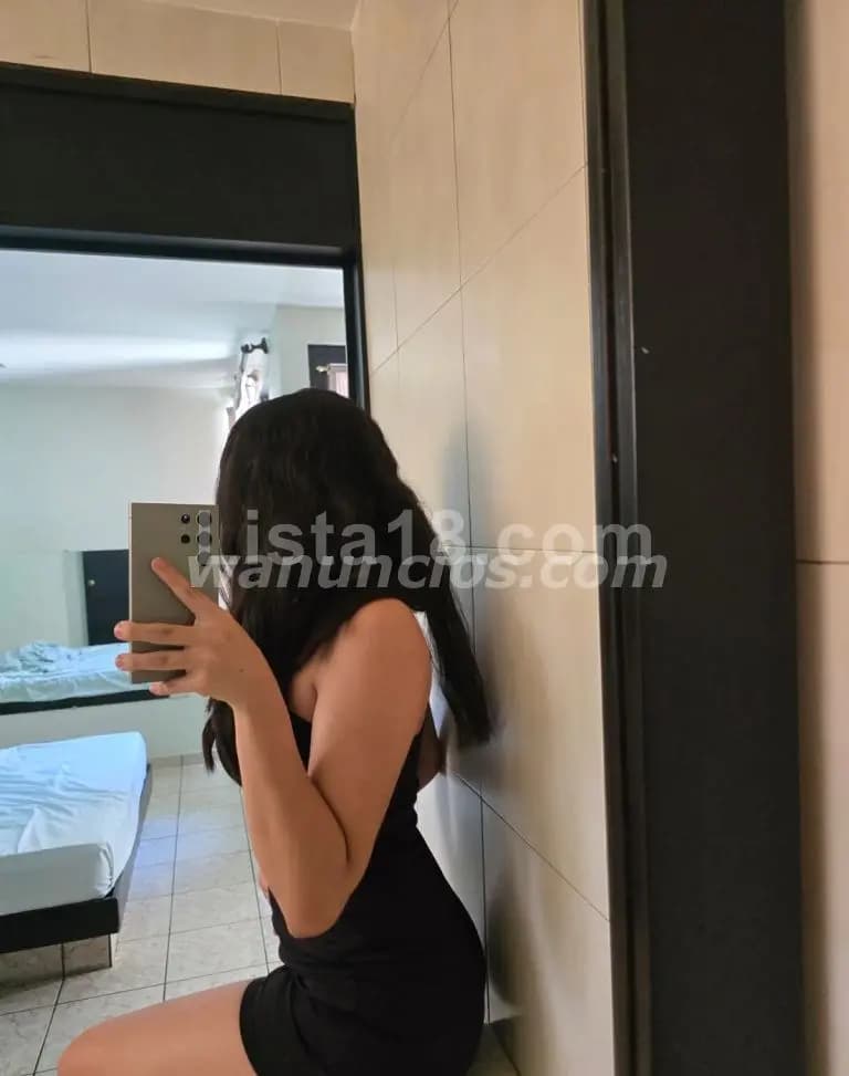 Me llamo jade tengo 18 años nueva en el ambiente solo domicilios hasta las 5 pm - 1