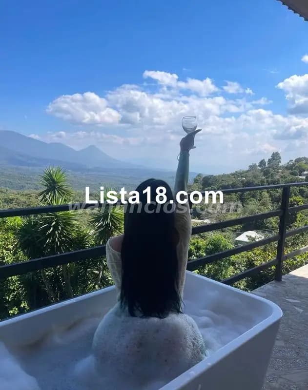 ESTOY A SU ESPERA PARA BRINDARLE MIS CARICIAS AL +503 7266-9240 - 2