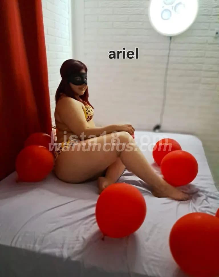 Ariel 25 años, chelita disponible con lugar - 1