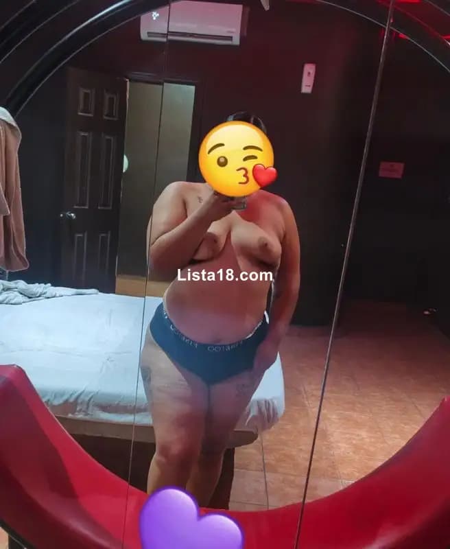 Delicioso Oral natural mojado señorita 22 años kiero sacarte toda la lechita - 6
