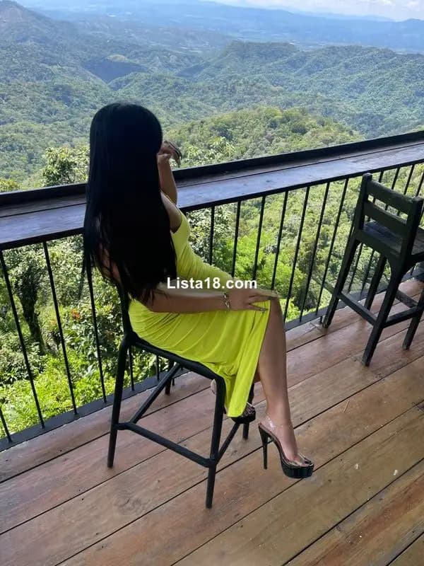 DAMA DE 33 AÑOS; DISPUESTA A TOCAR SU PIEL +503 7266-9240 - 2