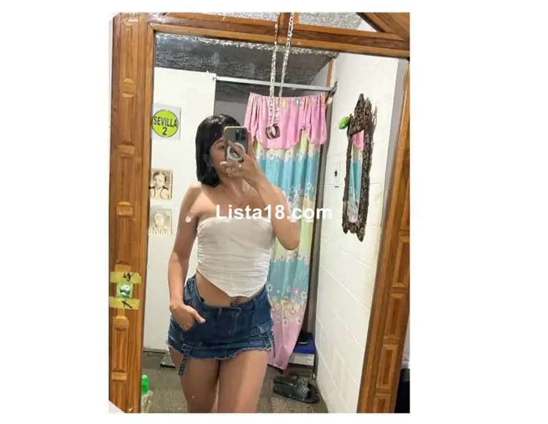 Chica delgada blanca y de 19 añitos sin Hijos