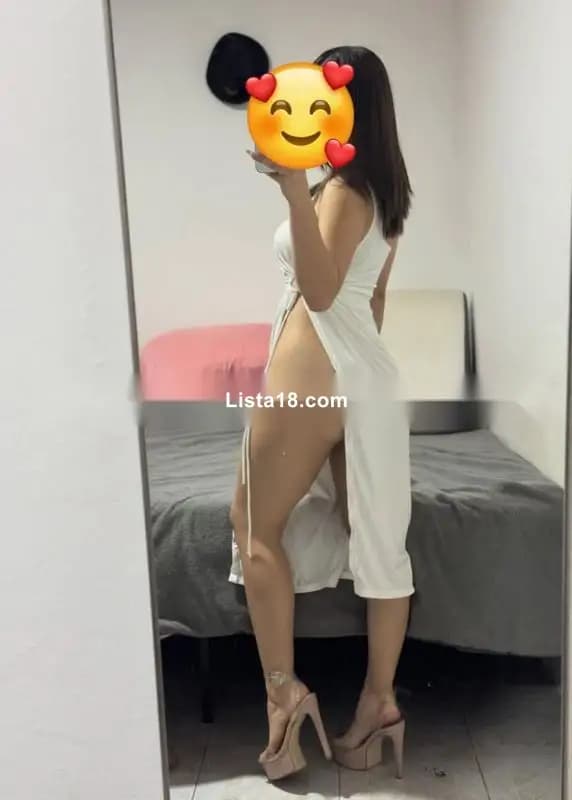 Escort nueva en el ambiente, con ganas de pasarla rico contigo papi - 2