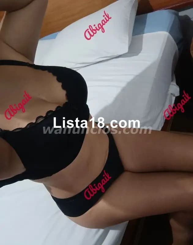 Andrea Abigail de vuelta 26 años joven alta hermosa y amable - 5