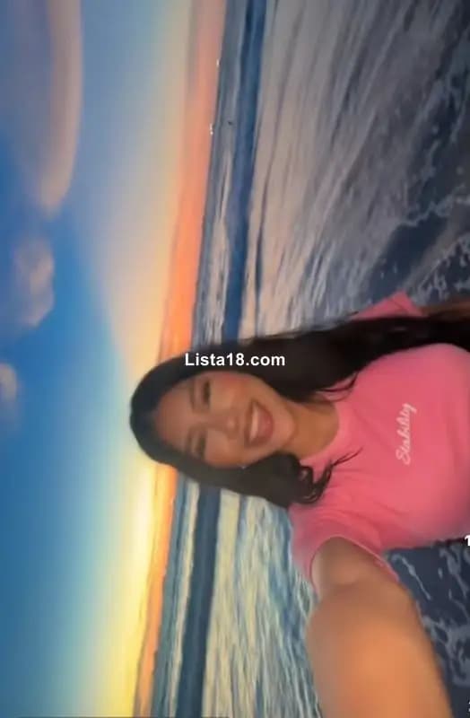 Hola amor mi nombre es Daniela colombiana en tu país por pocos días - 4