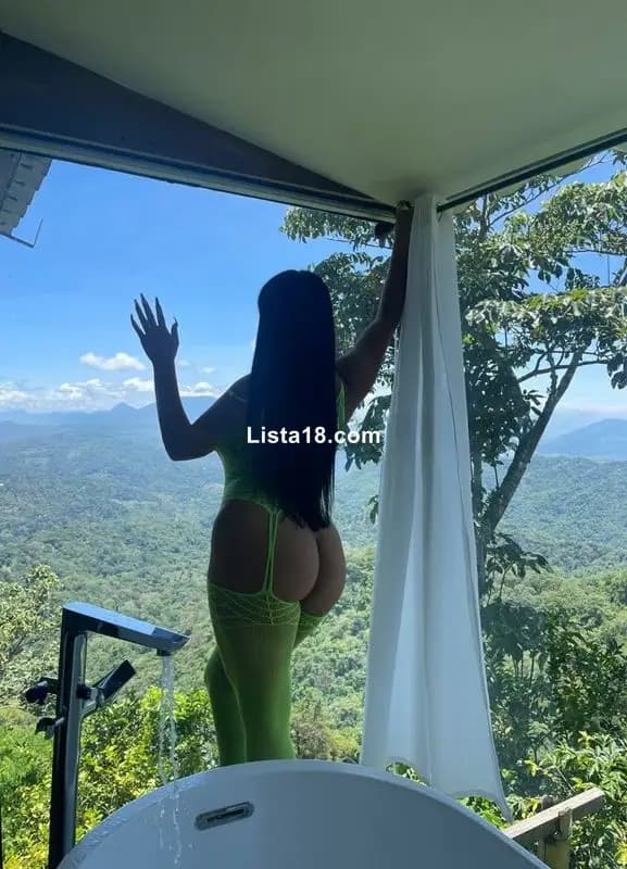 DAMA DE 33 AÑOS; DISPUESTA A TOCAR SU PIEL +503 7266-9240 - 3