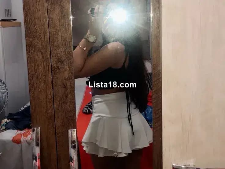 Hermosa chica ,nueva en el hambiente con ganas de follarte - 4